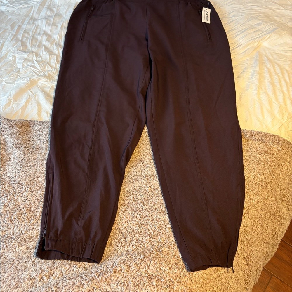 Old Navy Women's Black Joggers